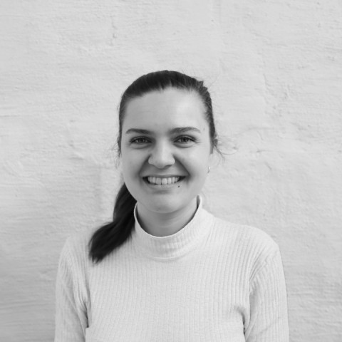 Marie Kochsiek black white photo long hair smiling
