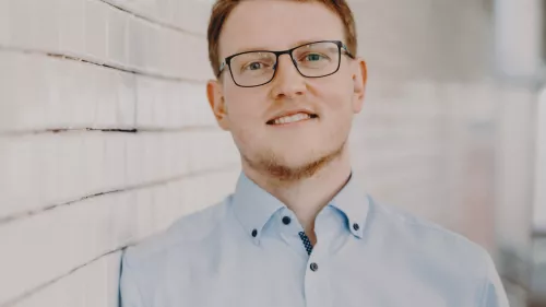 A portrait photo of Matthias Quent.