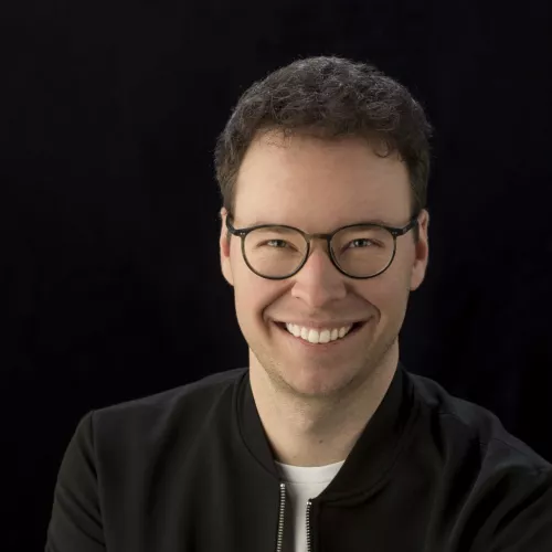 Das Bild zeigt Fabian Farwick