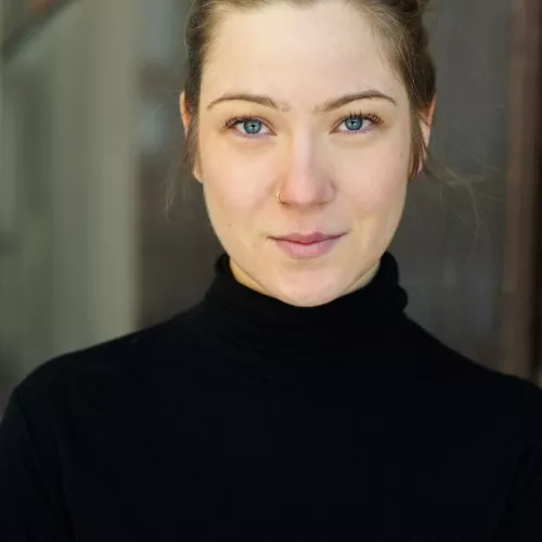 Portrait Laura Waltz 