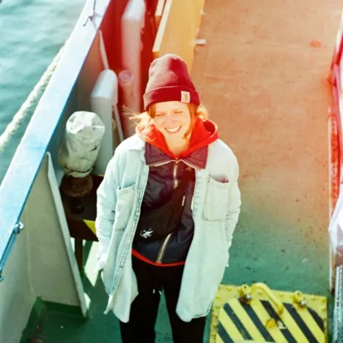 Steffi Groth auf dem Seenotrettungsschiff Sea Punk One
